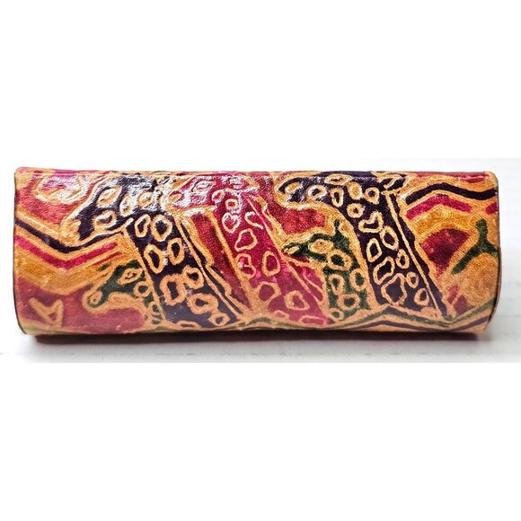 Handcrafted Batik Glasses Case With Mirror Multicolor Abstract Design - Picture 3 of 10